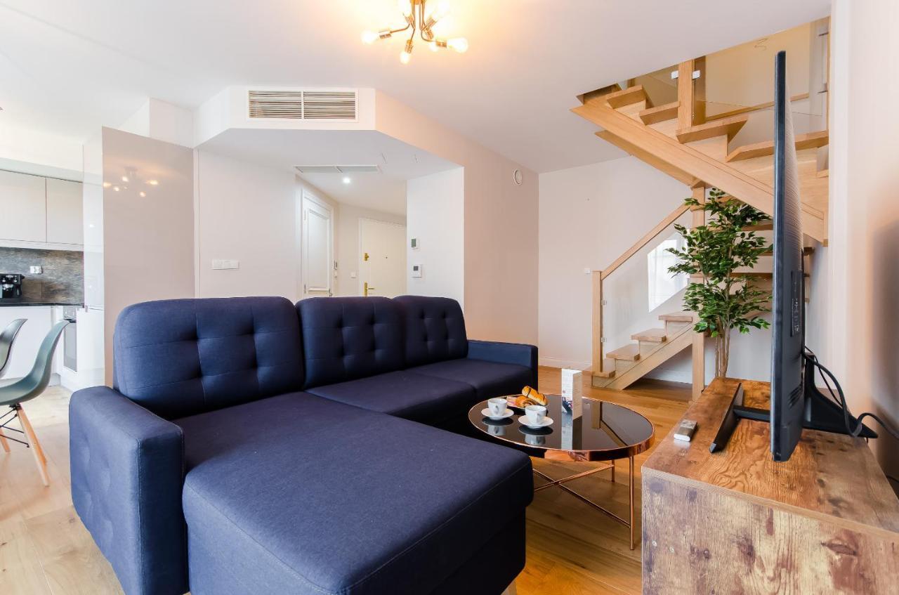 크라쿠프 Kazimierz Penthouse With Private Terrace 아파트 외부 사진